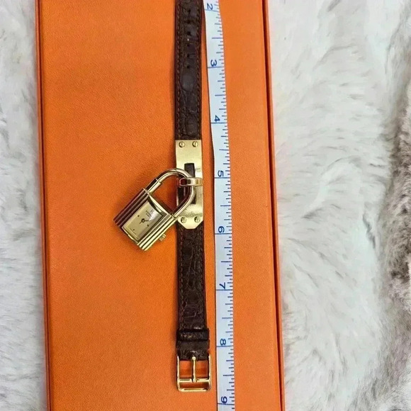 Hermès KELLY WATCH - Picture 7 of 16